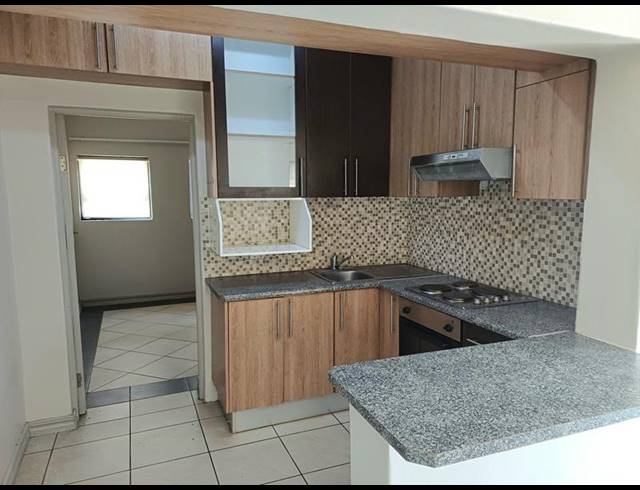 2 BEDROOM PROPERTY TO RENT IN RASLOUW